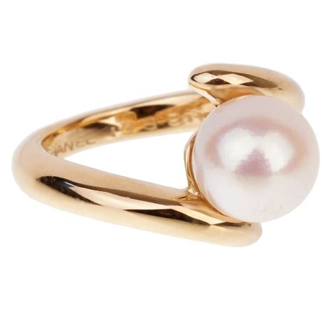 chanel pearl bypass yellow gold ring|Chanel Gold And Cultured Pearl Bypass Ring .